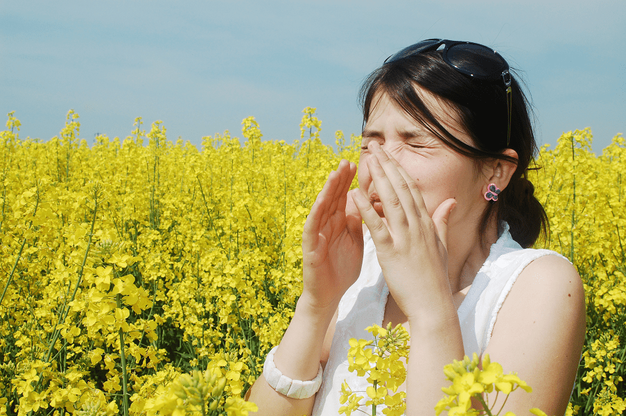 Podcast:  Keeping your seasonal allergies from going into overdrive